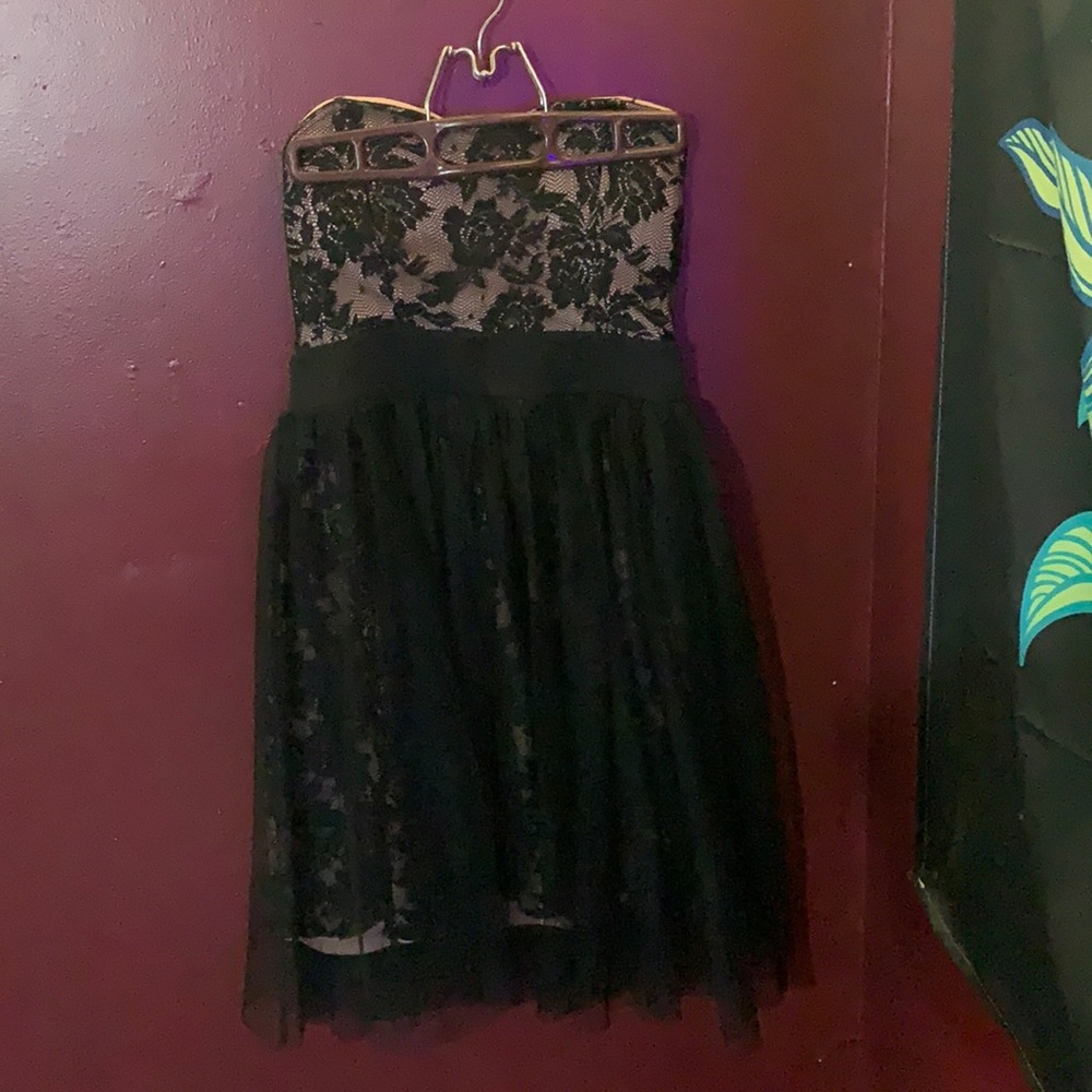 Strapless dress